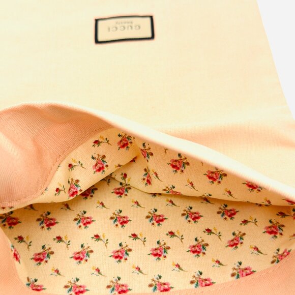 3739 GUCCI DRAWSTRING FLORAL FABRIC POUCH - Picture 2 of 4